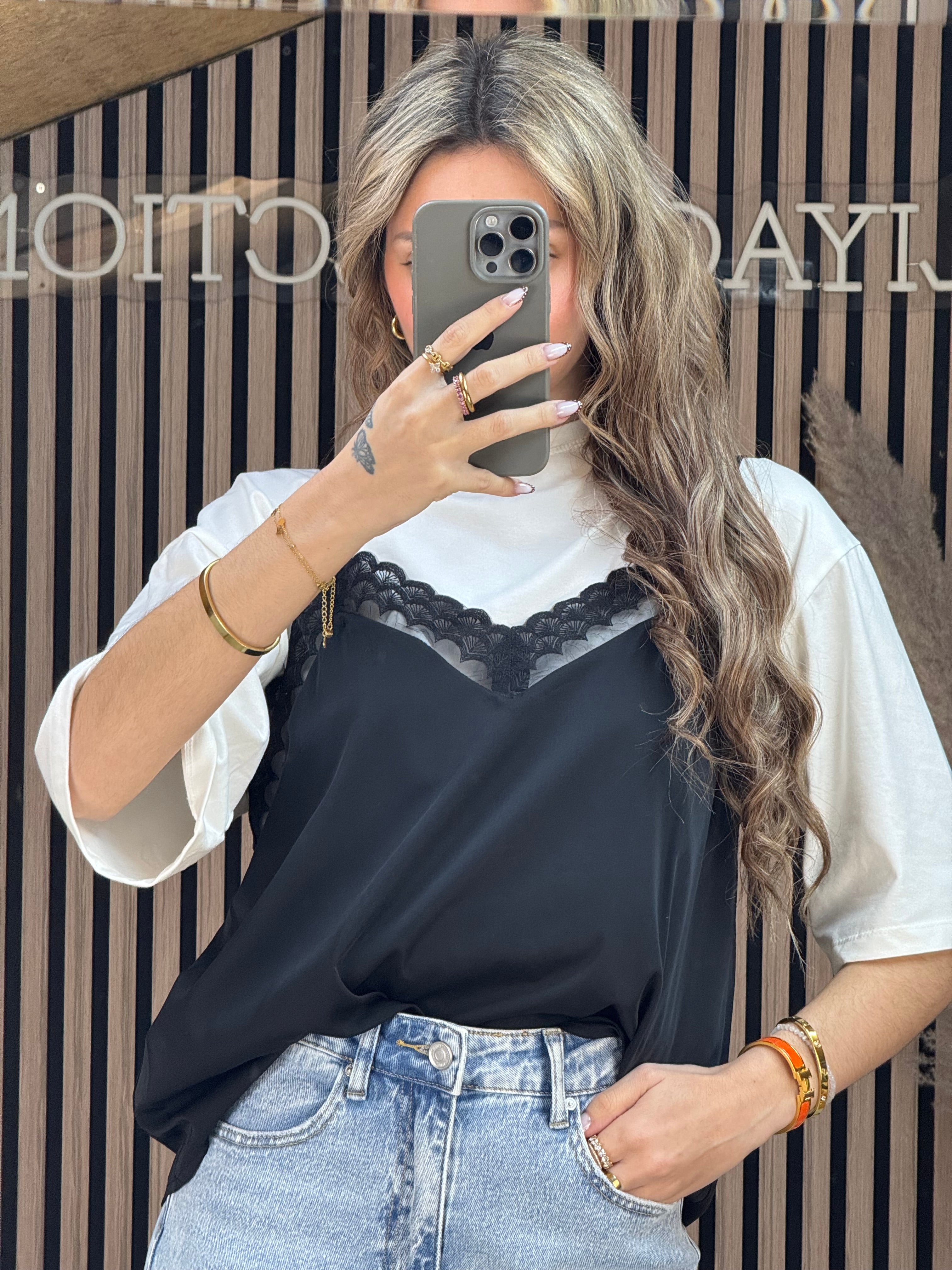 Débardeur avec dentelle