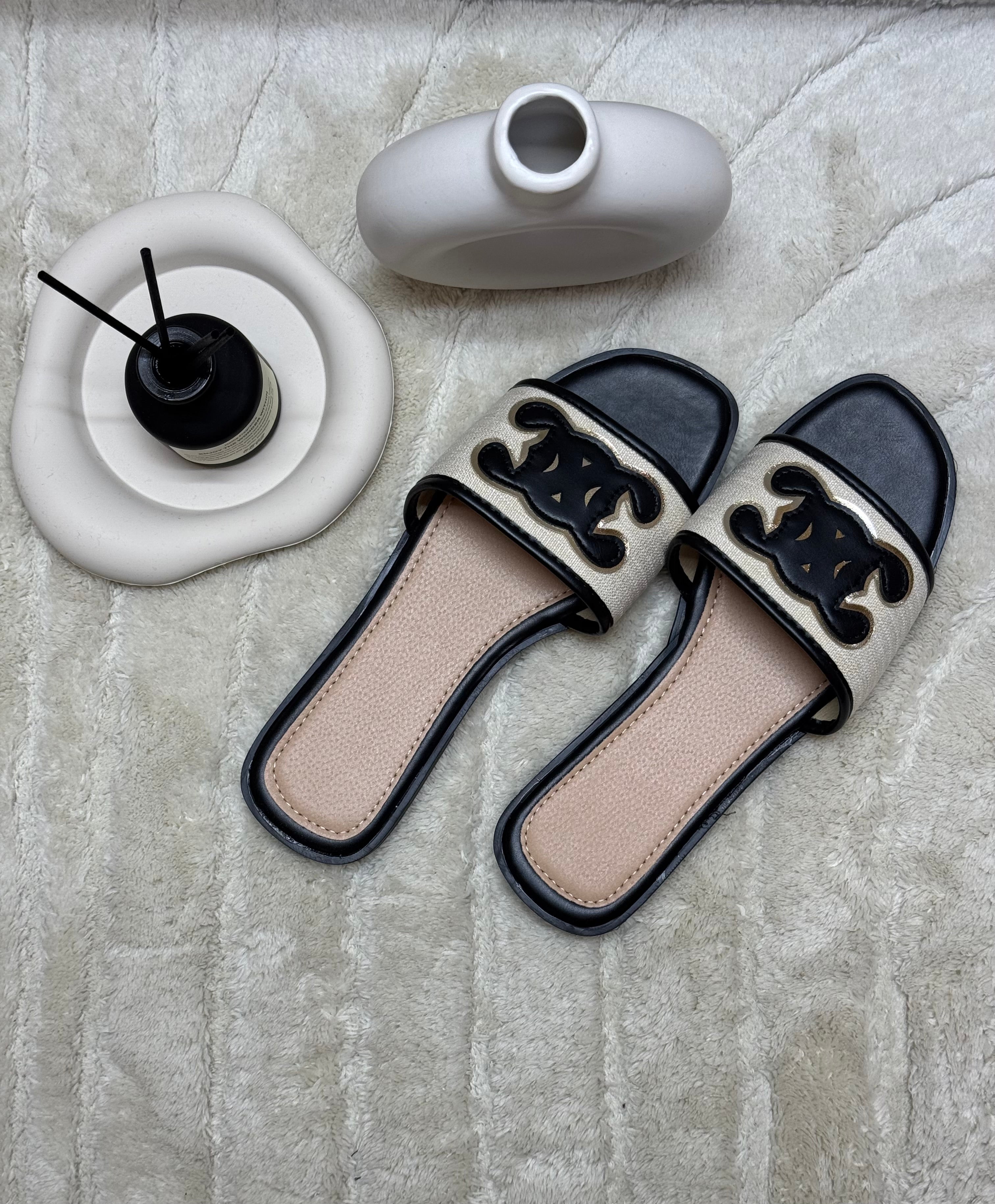 Claquettes Fine inspi Céline Noir