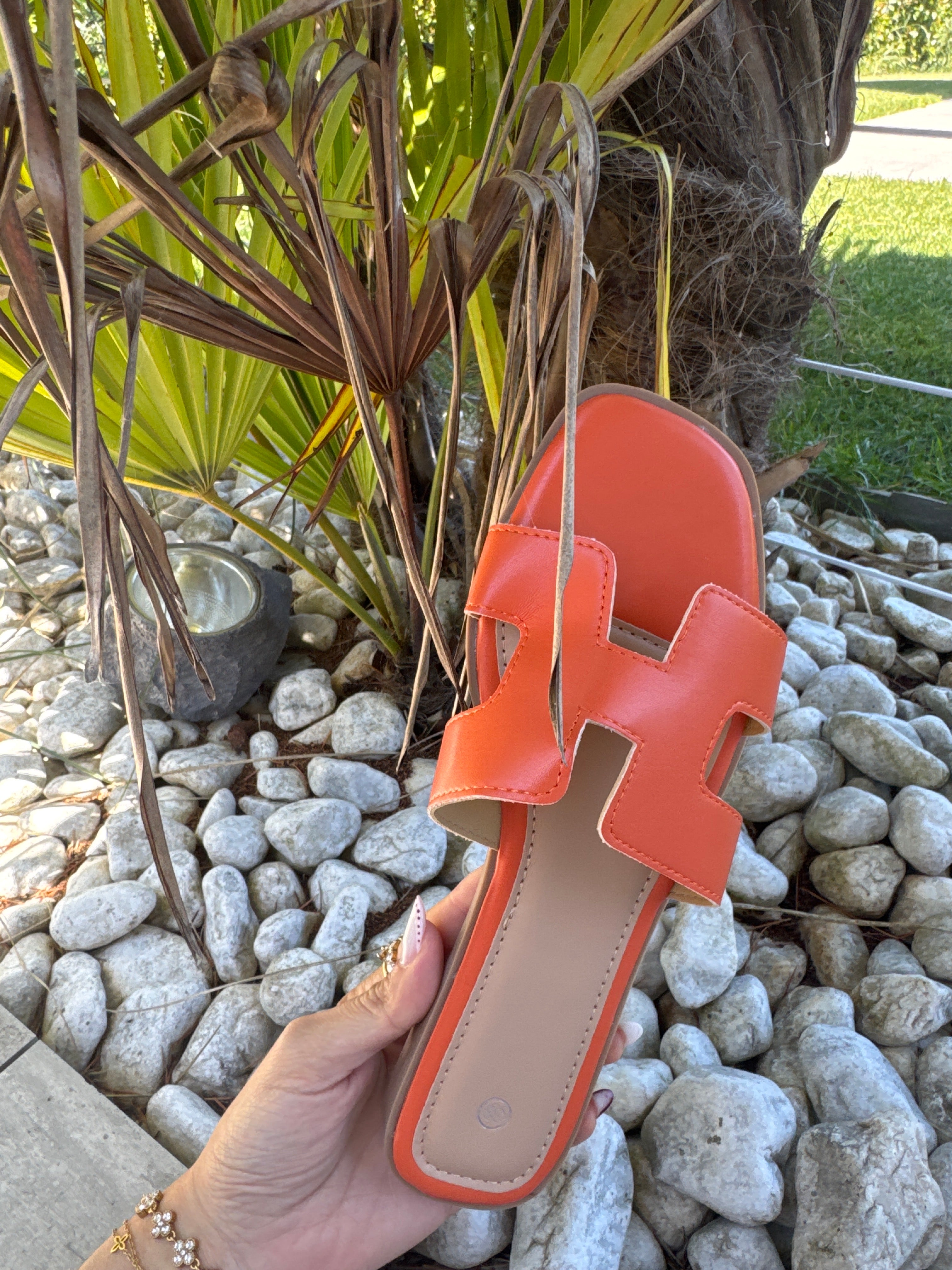 Claquettes inspi Oriane Orange