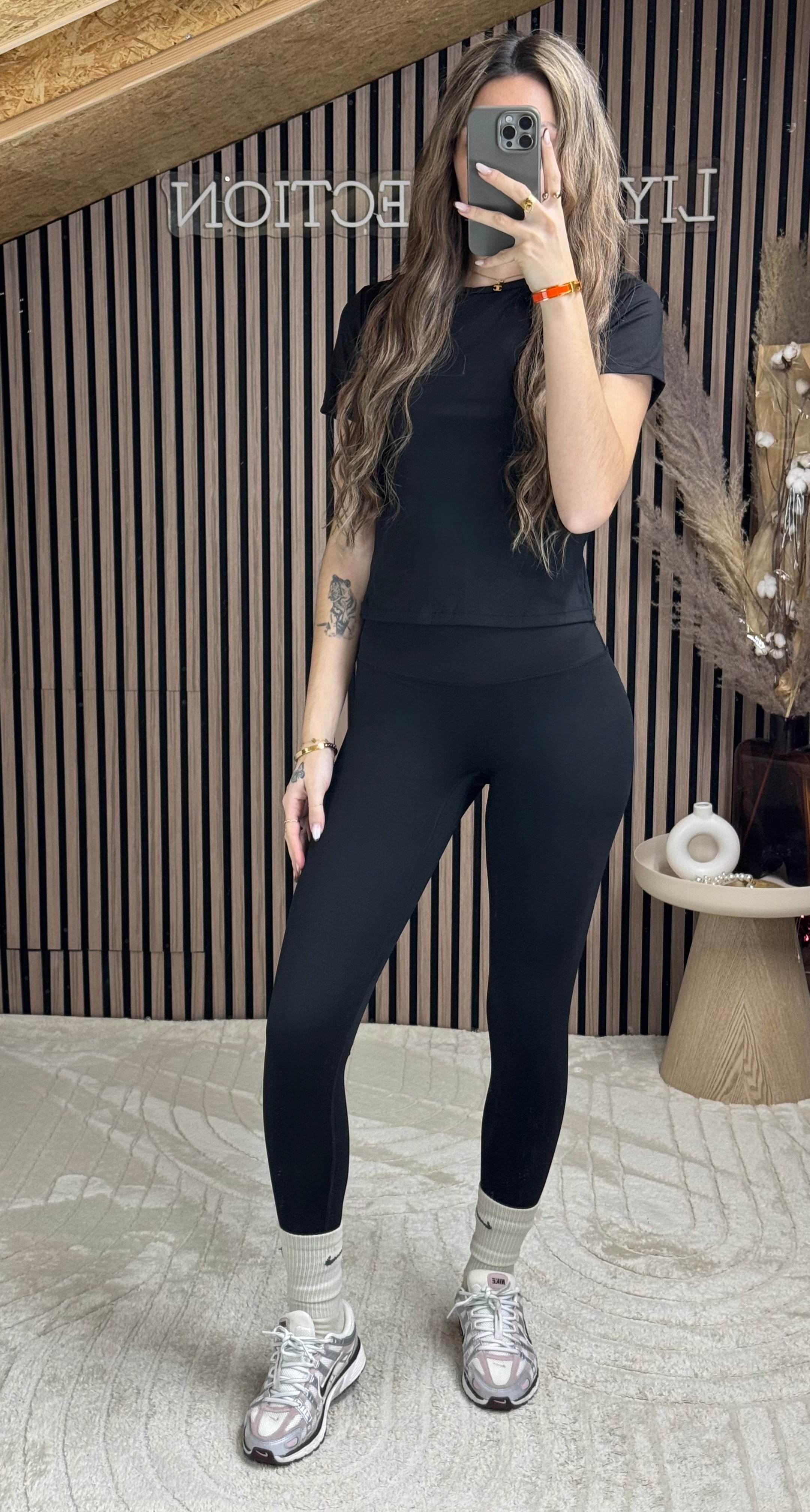 Ensemble Ilyana Noir