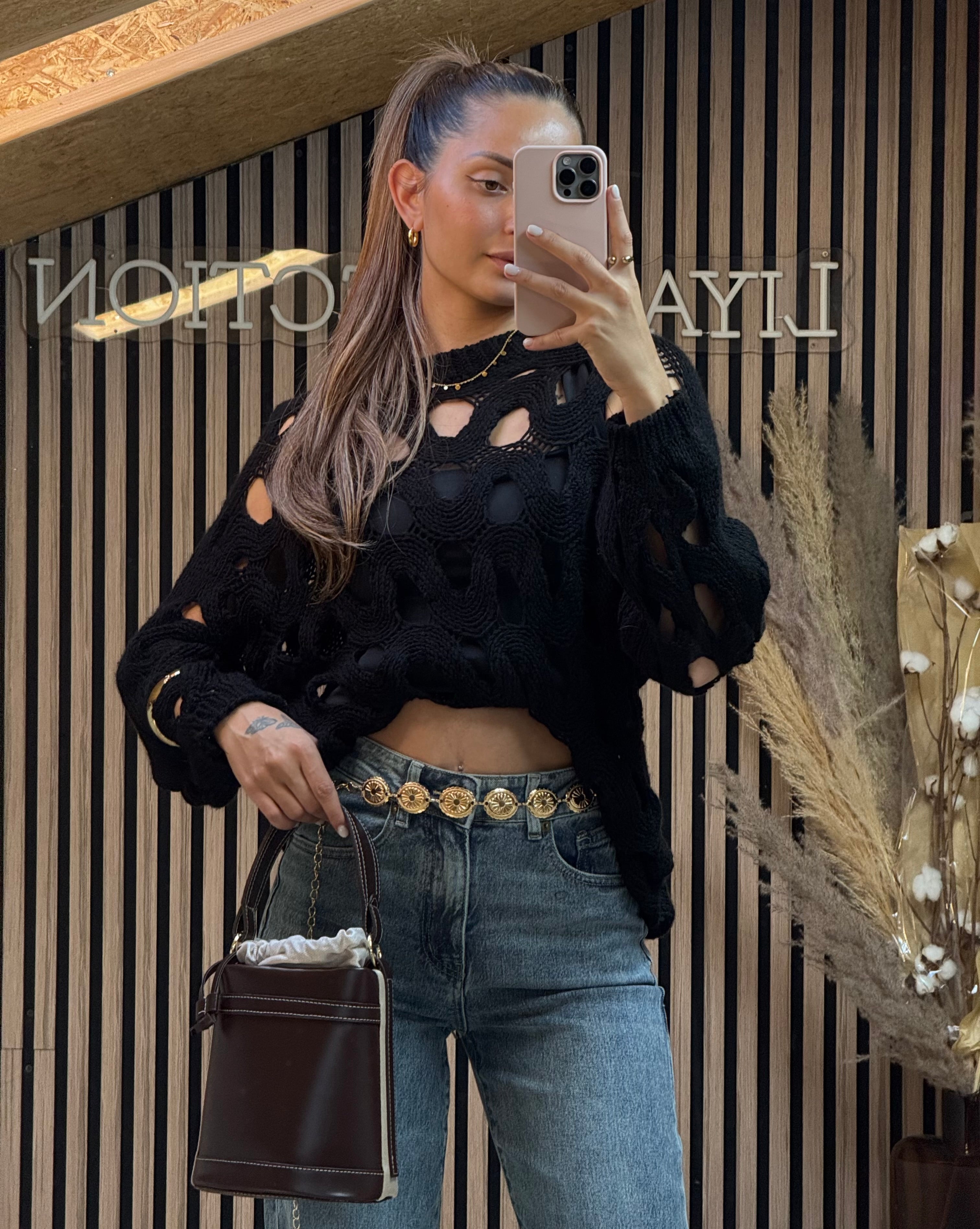 Pull Inya Noir