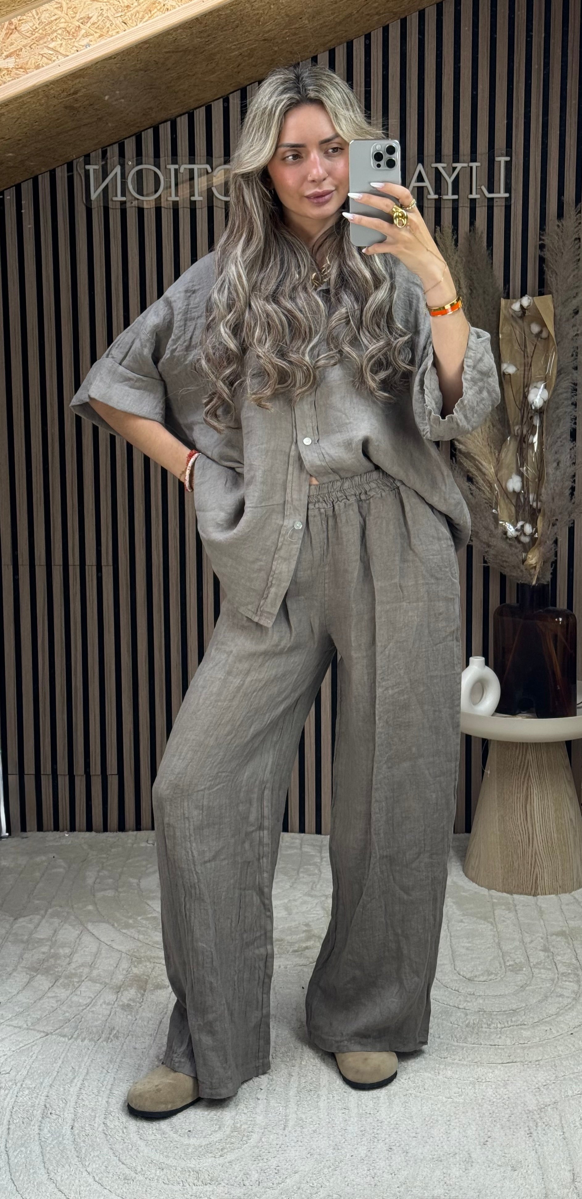 Ensemble en lin taupe